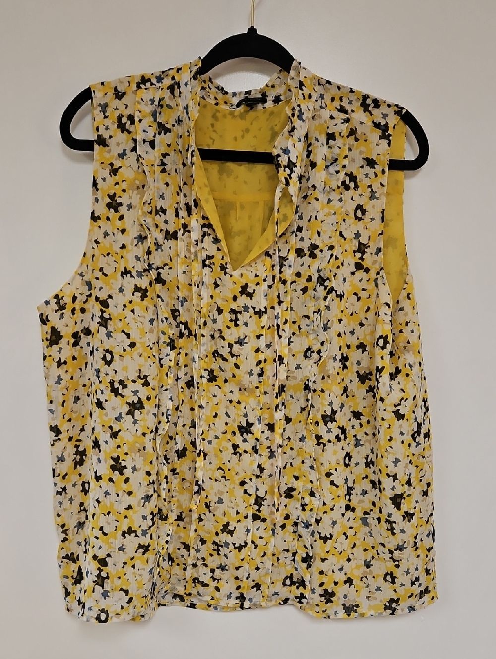 Ann Taylor Yellow Floral Pintuck Sleeveless Top